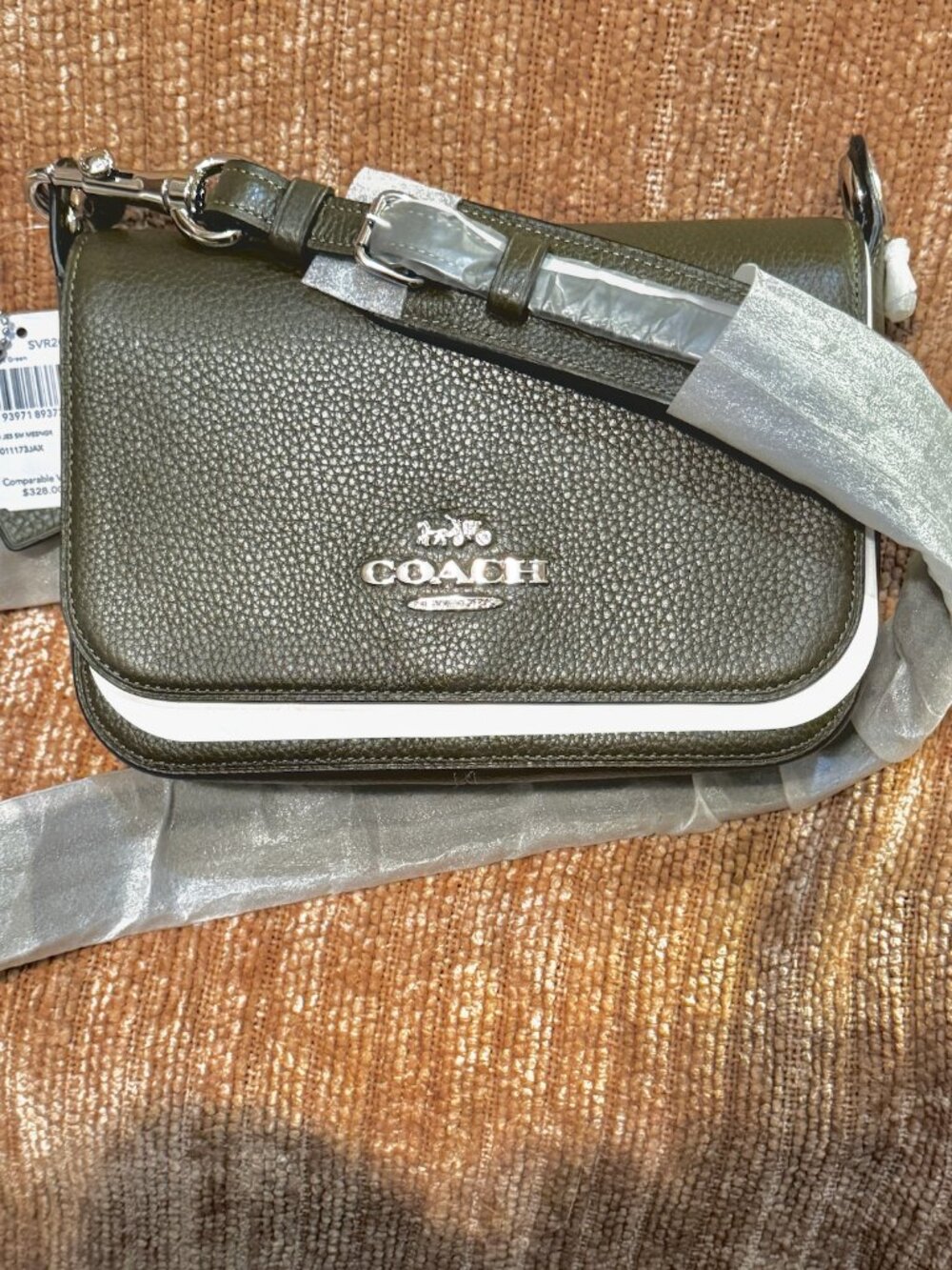 Coach Olive Jes Messinger Bag - Picture 13 of 13